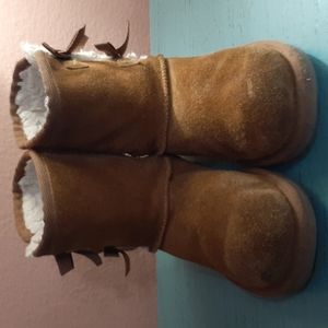 KOOLABURRA BOOTS SZ 3